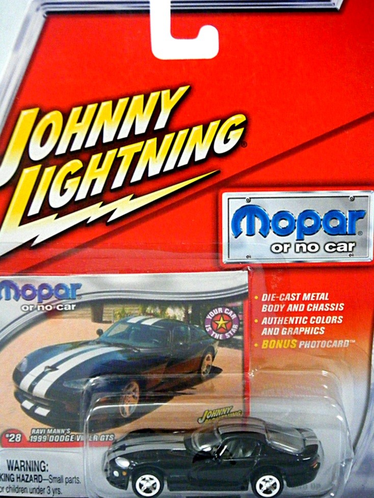 Johnny Lightning MOPAR or no car – Dodge Viper GTS