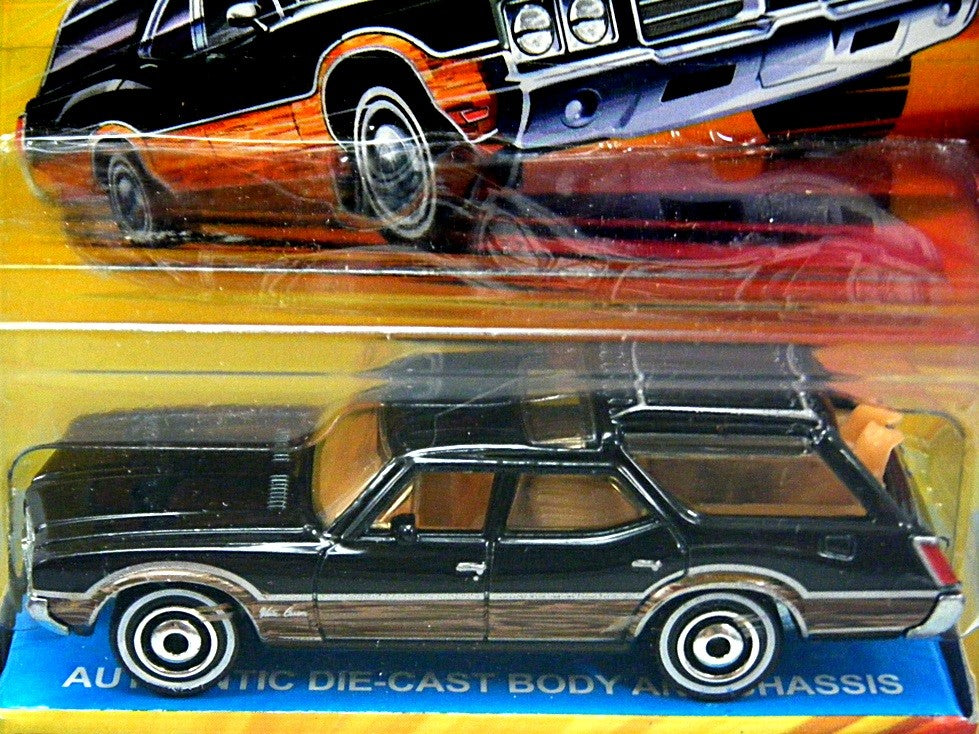 Matchbox Lesney Edition 1971 Oldsmobile Vista Cruiser Station Wagon