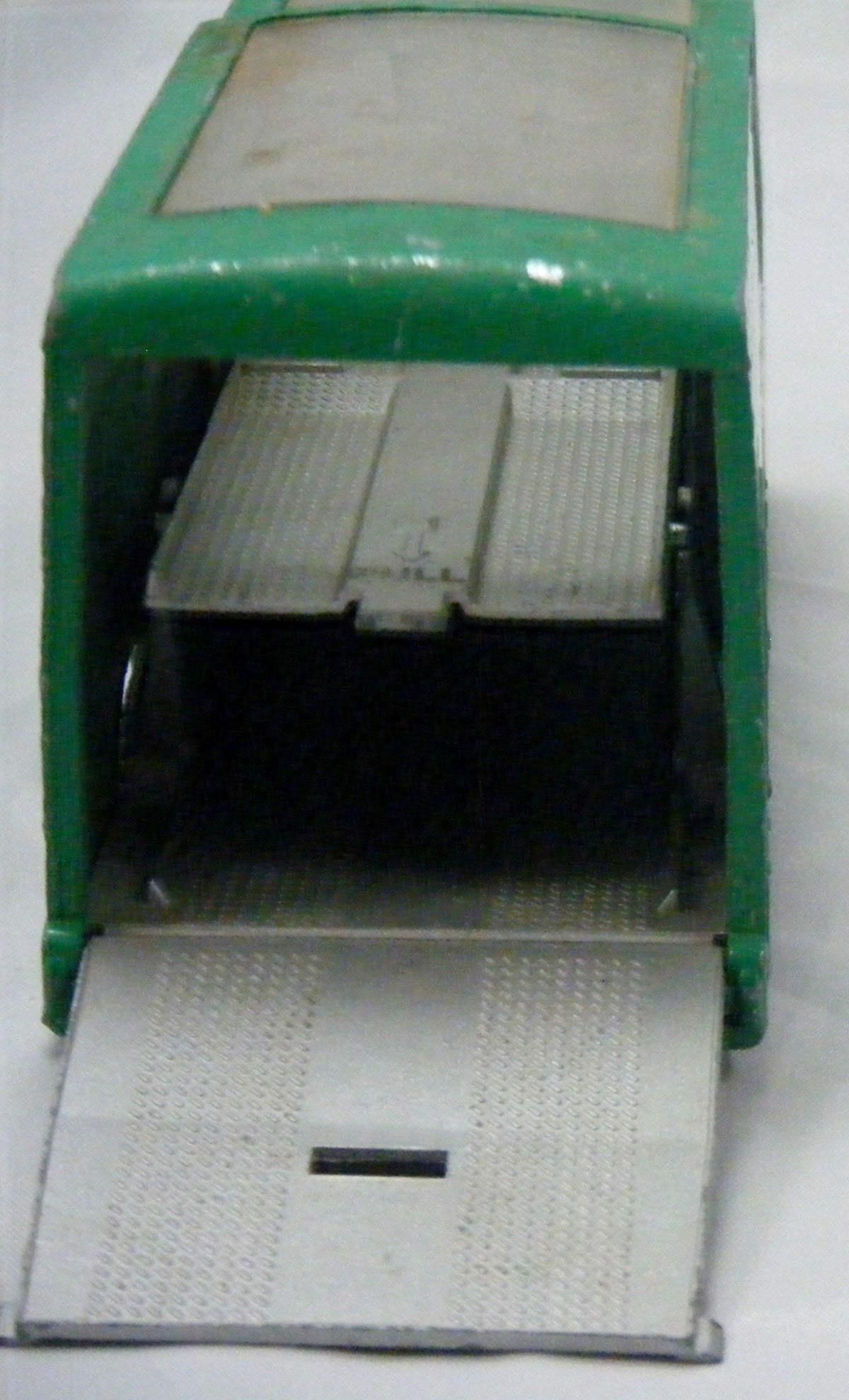 Matchbox Major Packs M-6-B: Racing Car Transporter