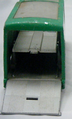 Matchbox Major Packs M-6-B: Racing Car Transporter