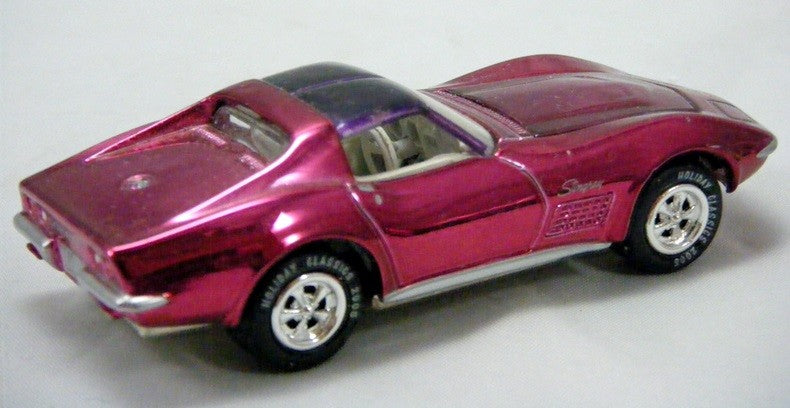 Johnny Lightning - Holiday Classics - 1972 Chevrolet Corvette