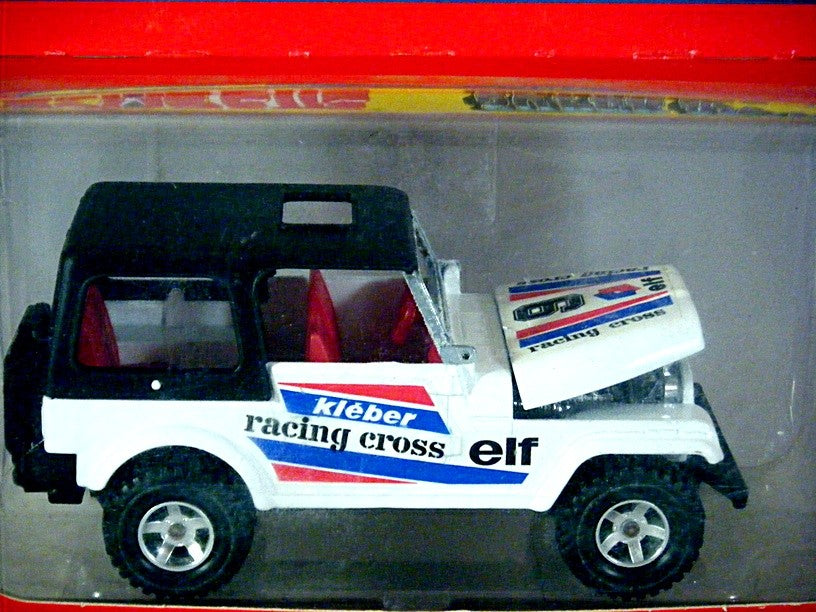 Majorette Supermovers - Jeep Wrangler Race Team Support Vehicle