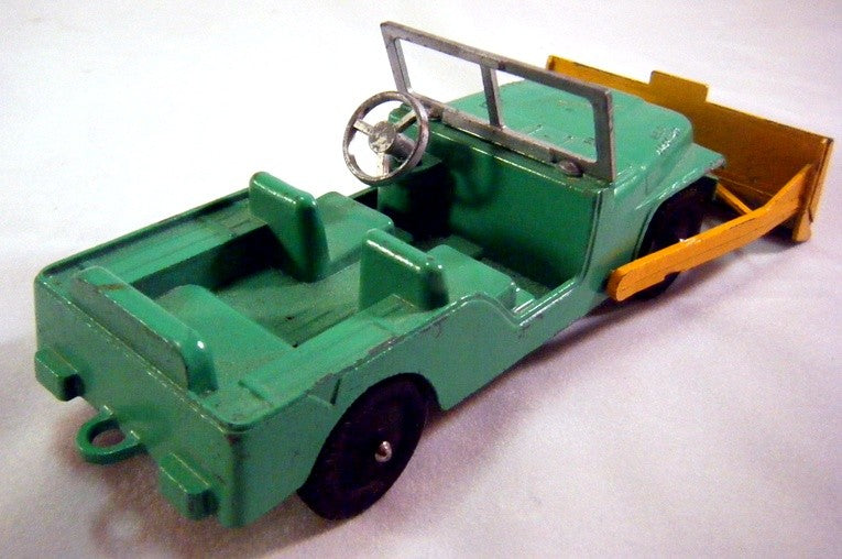 TootsieToy: Very Rare 1956 Jeep with Snowplow