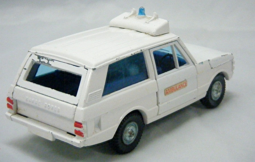 Corgi (482-A-1) Range Rover Vigilant EMT Ambulance