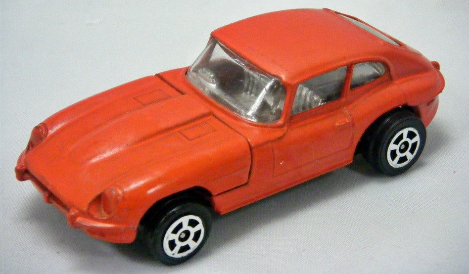 Corgi Juniors - Jaguar E-Type 2+2