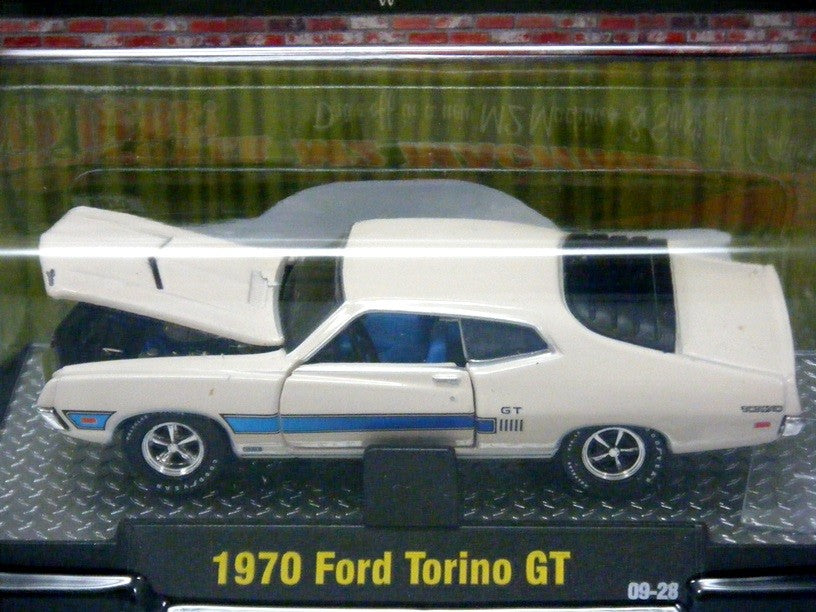  M2 Machines: 1970 Ford Torino GT Fastback