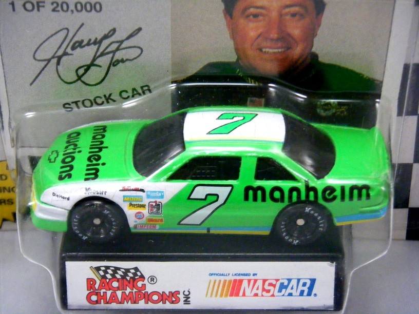 Racing Champions NASCAR - Harry Gant Manheim Auctions Chevy Lumina
