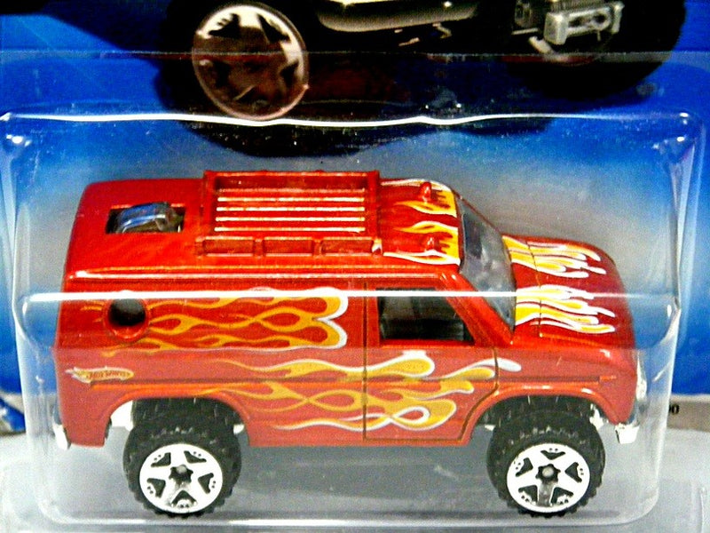Hot Wheels Super Chromes Series - Baja Breaker 4x4 Van