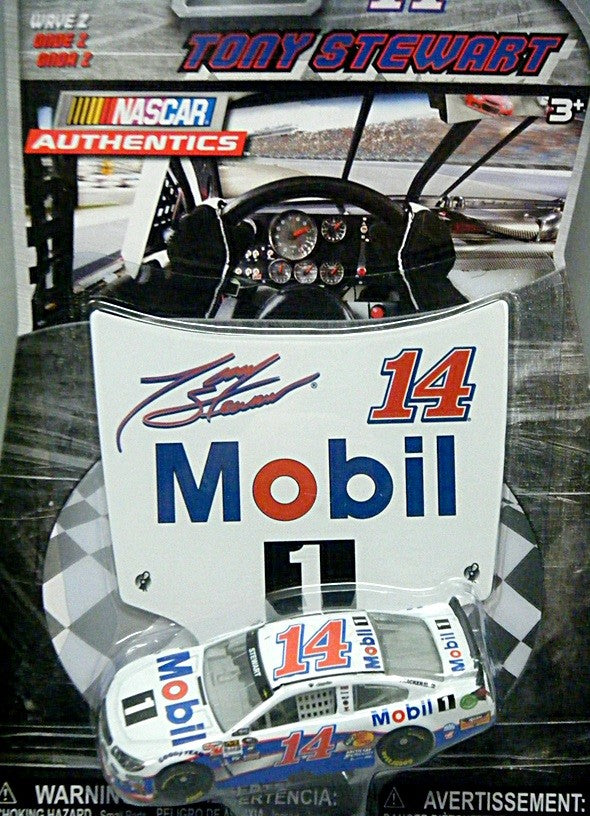 Stewart Haas Racing - Tony Stewart Mobil 1  Chevrolet SS NASCAR Stock Car