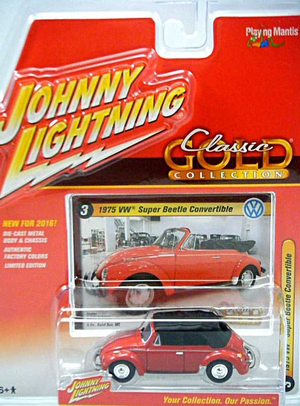 Johnny Lightning R2- Classic Gold - 1975 VW Super Beetle Convertible