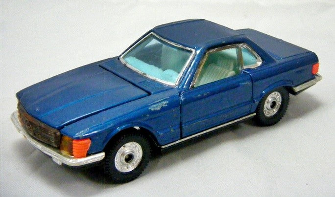 Corgi (393A-2) - Mercedes 350SL Coupe 