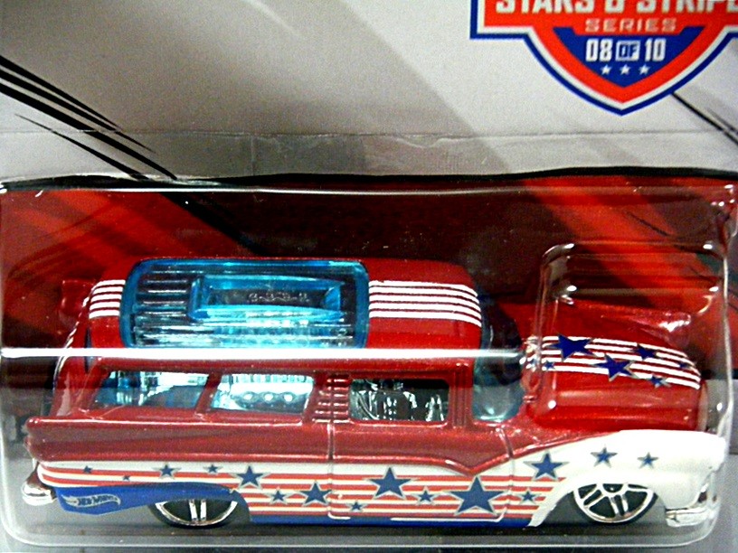 Hot Wheels Stars & Stripes: 8 Crate - 1955 Ford Station Wagon