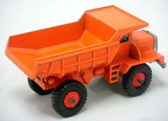 Matchbox (28D-1) Mack Dump Truck