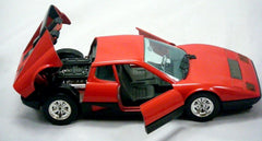 Bburago - 1:24 Scale - Ferrari 512 Berlinetta Boxer 