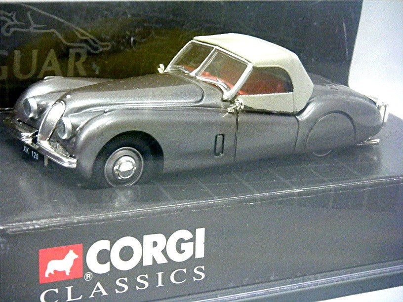  Corgi Classics (03001) Jaguarxk 120 Soft Top