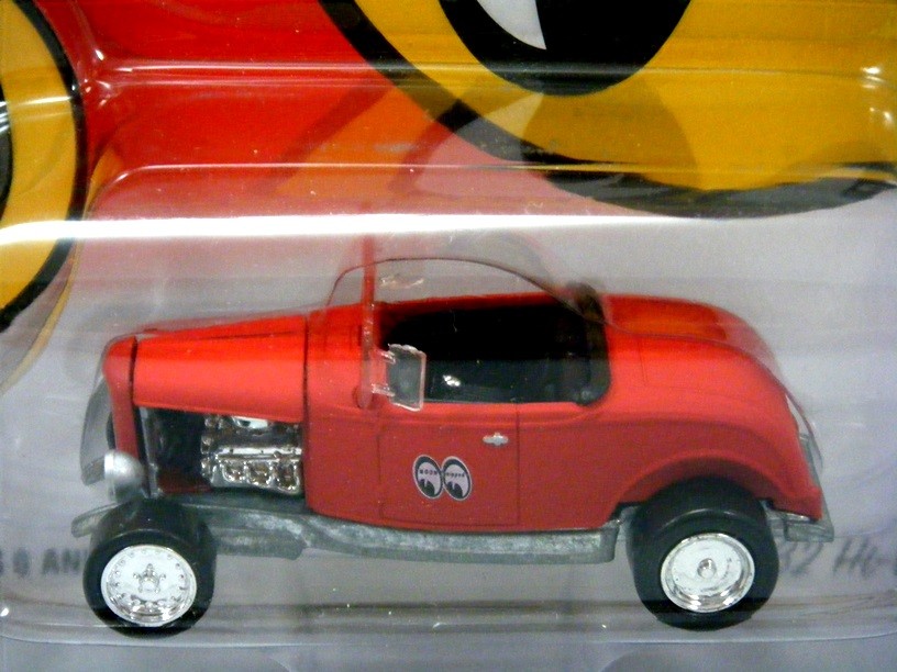 Johnny Lightning Mooneyes 1932 Ford Hiboy Roadster Hot Rod