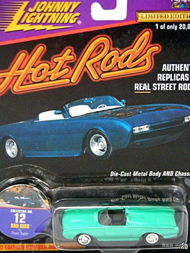Johnny Lightning 1962 Ford Thunderbird Custom