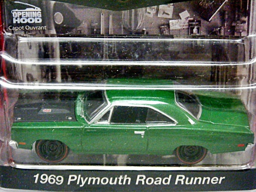 Greenlight Muscle Car Garage - 1969 Plymouth Road Runner