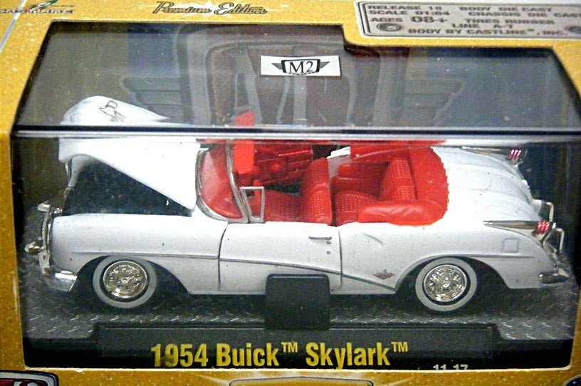 M2 Machines Auto-Thentics 1953 Oldsmobile 98