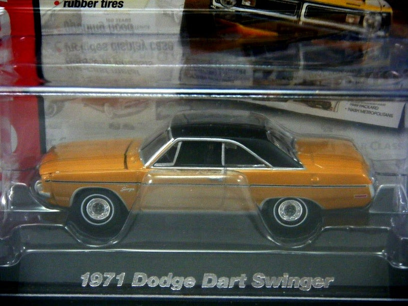 Auto World Licensed Series - 1971 Dodge Dart Swinger