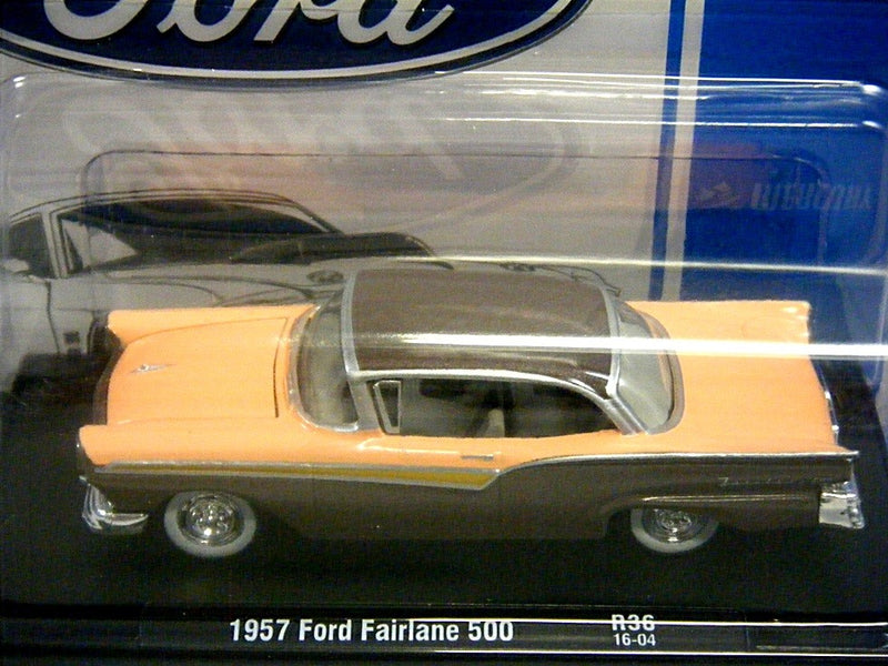 M2 Machines Drivers 1957 Ford Fairlane 500