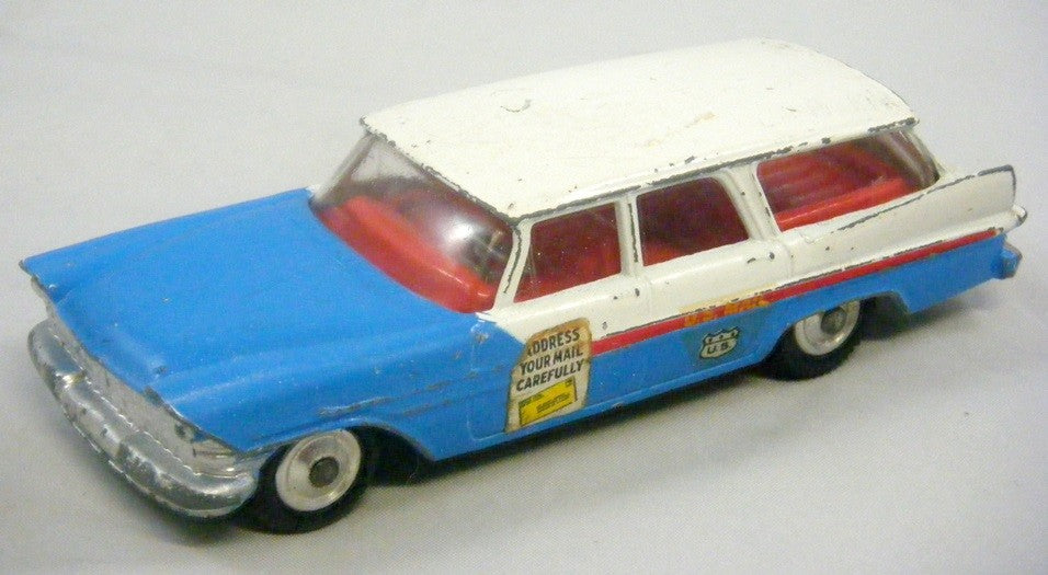 Corgi (443-A-1) - Plymouth Suburban US Mail Station Wagon