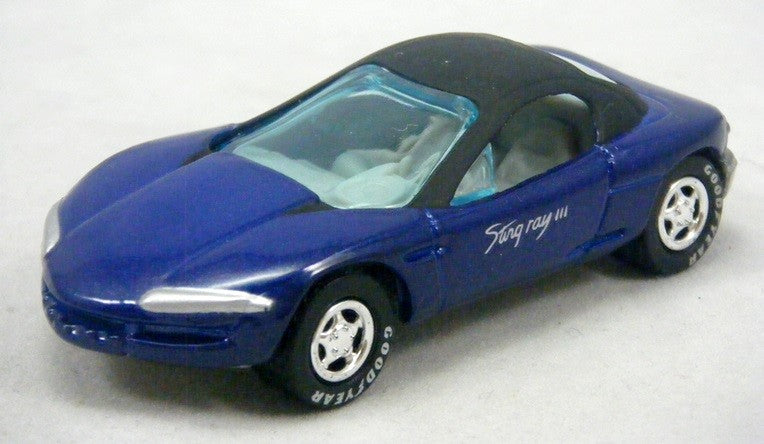 Johnny Lightning - Classic Customs Corvettes - Chevrolet Corvette Stingray III Concept Vehicle