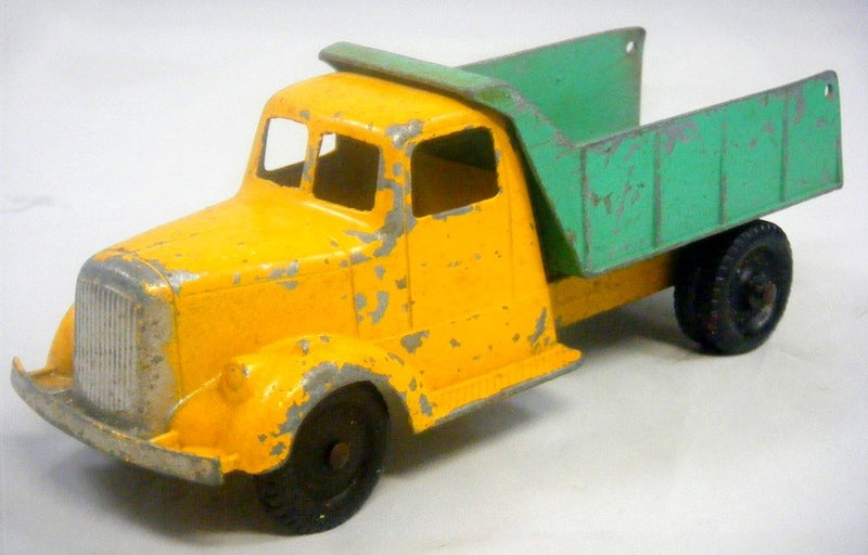 Tootsietoy Mack L-Line Dump Truck