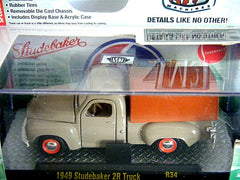 M2 Machines Auto-Thentics 1949 Studebaker 2B Pickup Truck