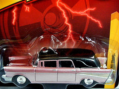 Johnny Lightning Forever 64 - 1957 Chevrolet Ambulance