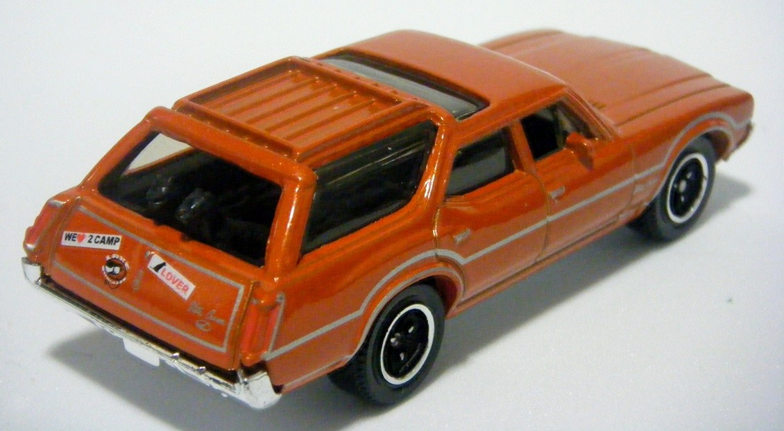Matchbox Oldsmobile Vista Cruiser Station Wagon