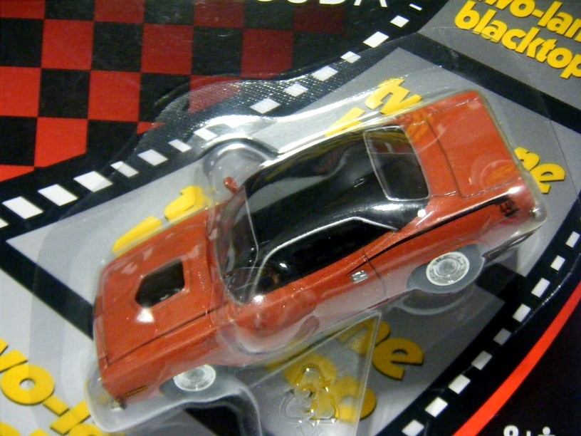 Racing Champions - Two Lane Blacktop Series - 1971 Plymouth Barracuda