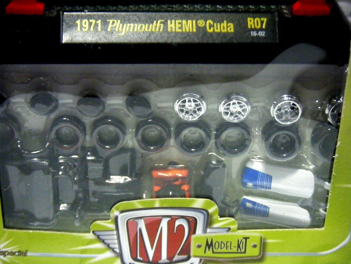 M2 Model Kits - 1971 Plymouth Hemi Cuda