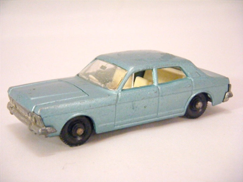 Matchbox Regular Wheels Ford Zodiac MK IV Sedan