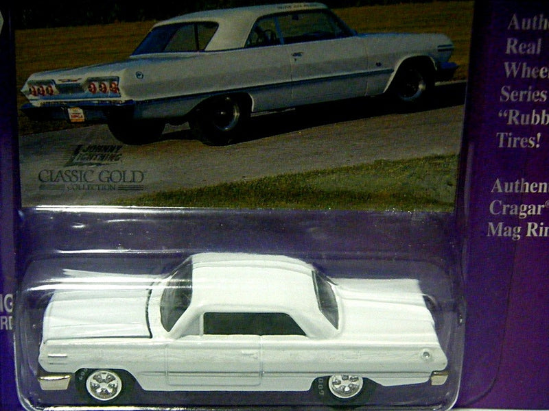 Johnny Lightning Classic Gold 1963 Chevrolet Impala
