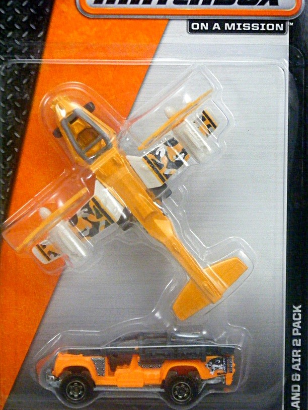 Matchbox - Land and Air Set - Sahara Survivor and Prop Plane