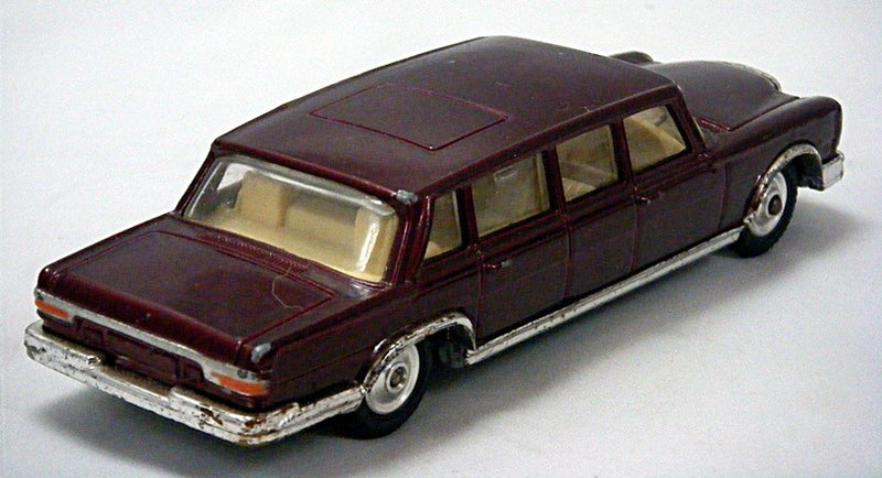 Corgi (247) Mercedes-Benz 600 Pullman Limousine