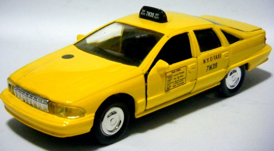 Road Champs - NYC Chevrolet Caprice Taxi Cab
