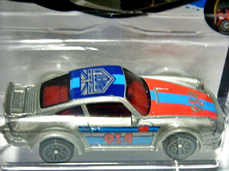 Hot Wheels - Porsche 934 Turbo RSR  