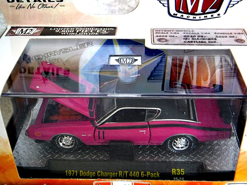 M2 Machines Detroit Muscle 1971 Dodge Charger  R/T 440 6-Pack