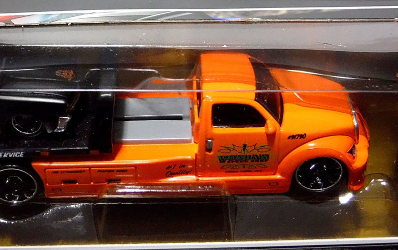 Maisto - Transport - 1965 Pontiac GTO and Flatbed Wrecker Set