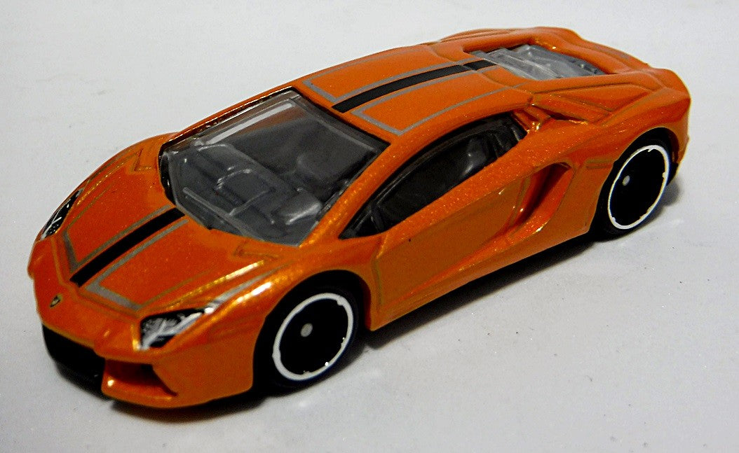 Hot Wheels - Lamborghini Aventador LP 700-4