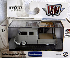 M2 Machines Auto Thentics VW - 1959 VW Double Cab Pickup Truck with Rack