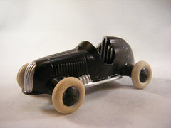 TootsieToy 1947 Offenhauser Race Car
