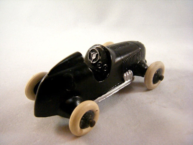 TootsieToy 1947 Offenhauser Race Car