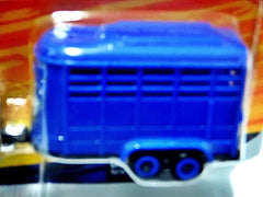 Maisto Heartland Haulers - Chevrolet Silverado and Horse Trailer