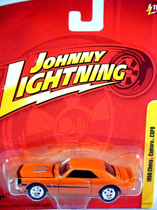 Johnny Lightning Forever 64 -1968 Chevrolet COPO Camaro Coupe