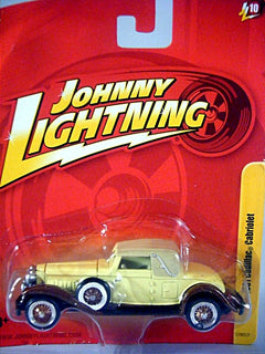 Johnny Lightning Forever 64 - 1931 Cadillac Cabriolet