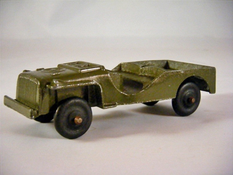 Tootsietoy 1947 Army Jeep CJ3