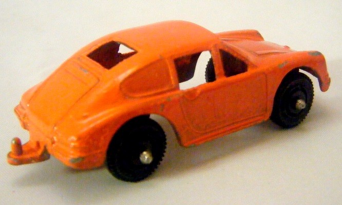 Tootsietoy Midgets - Porsche 911 with Tow Hook
